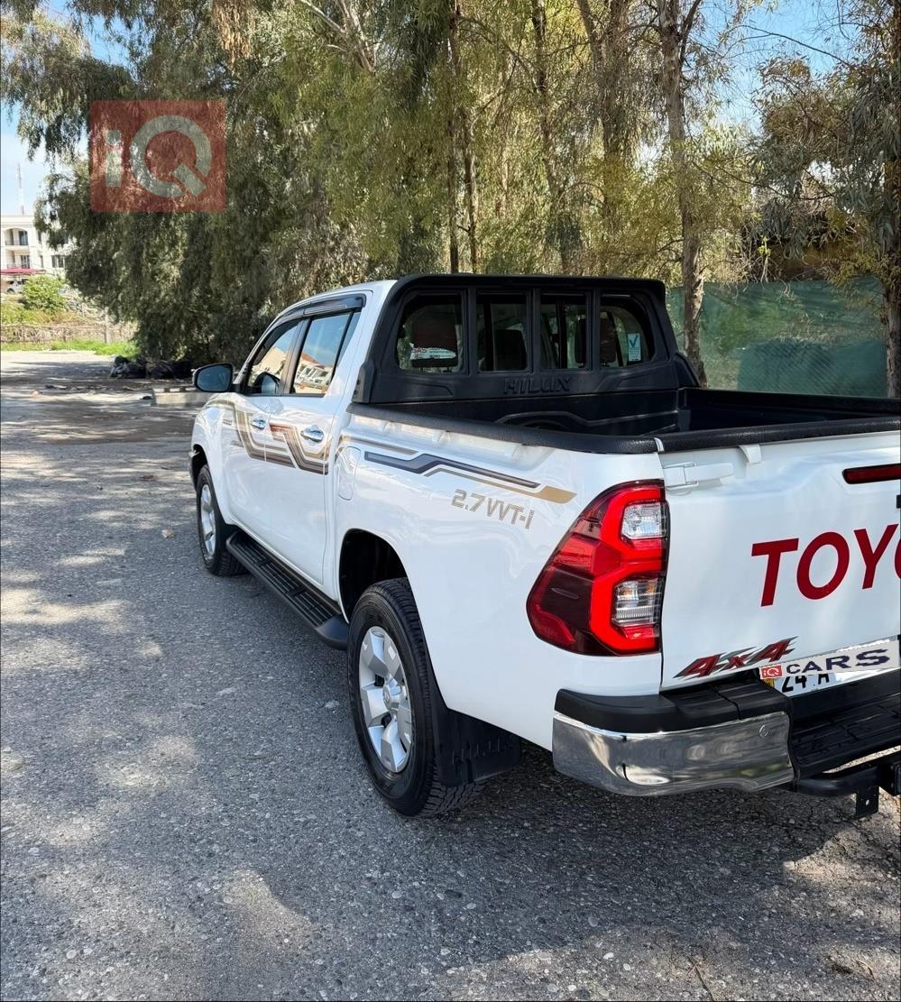 تويوتا هايلوكس